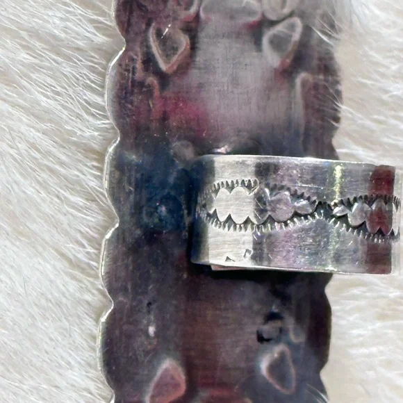 Vintage Native American Sterling Turquoise Signed Ring Adjustable Heavy 19 Grams - Picture 3 of 9